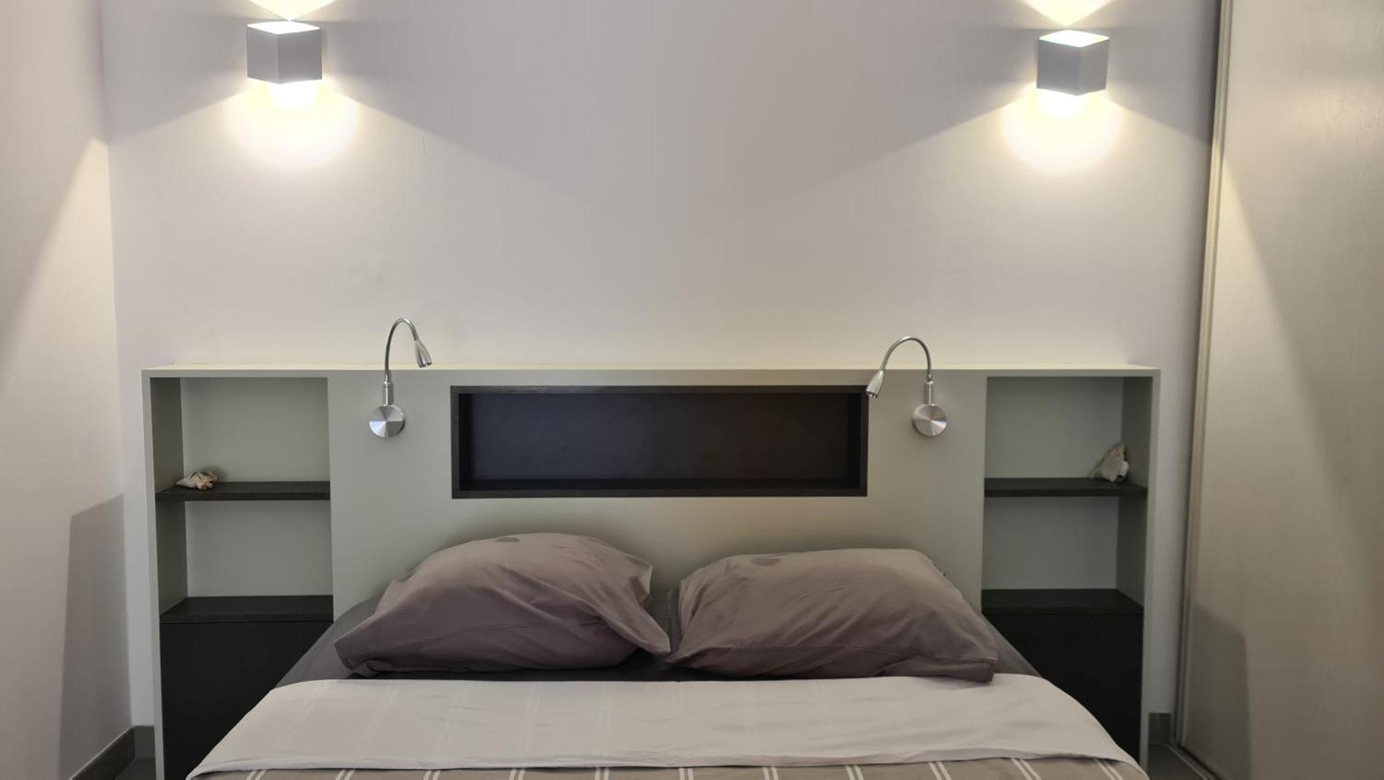 Grand Studio-Loft-Grand Parking-Climatise-Proche Centre 阿雅克肖 外观 照片