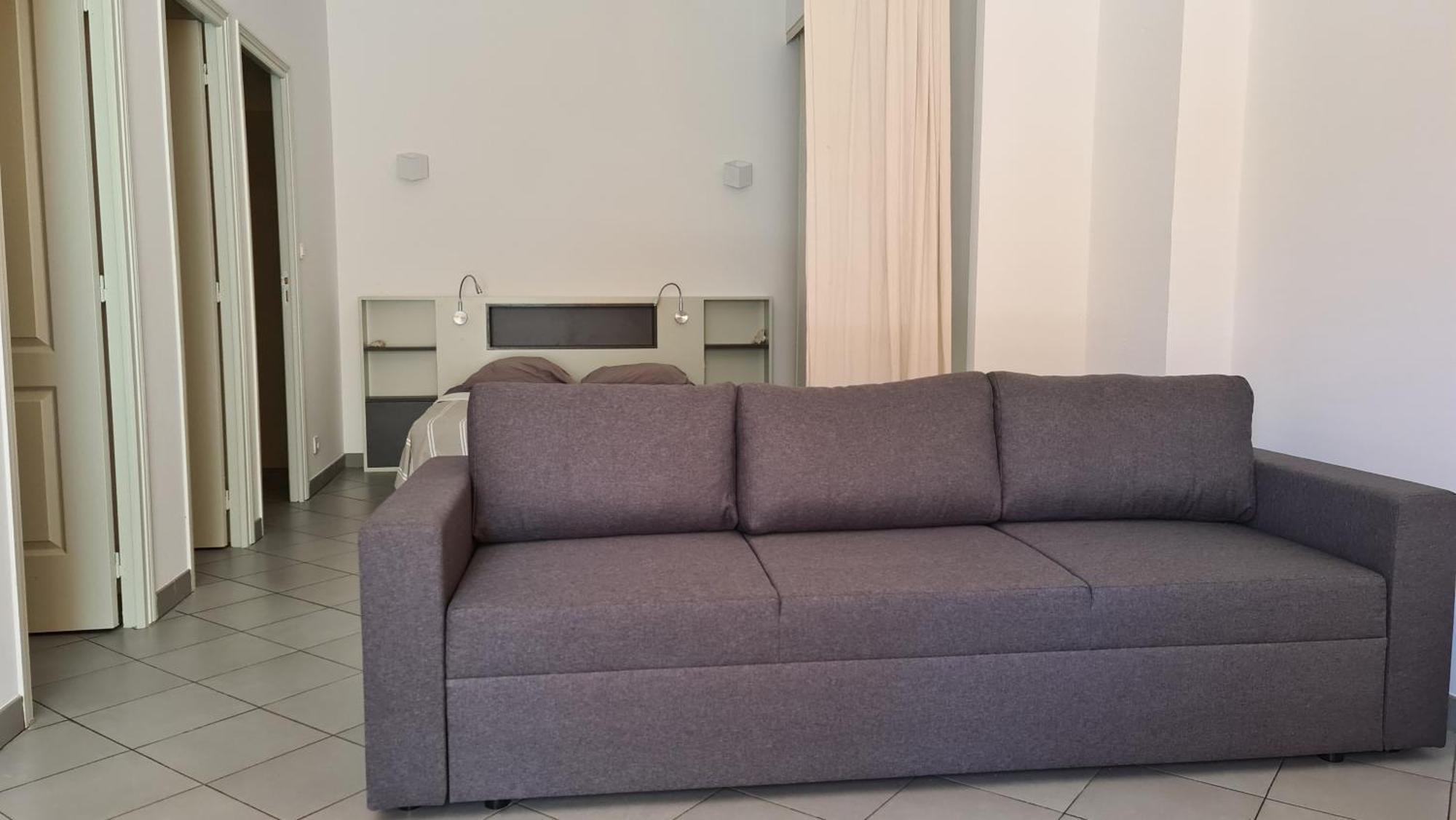 Grand Studio-Loft-Grand Parking-Climatise-Proche Centre 阿雅克肖 外观 照片