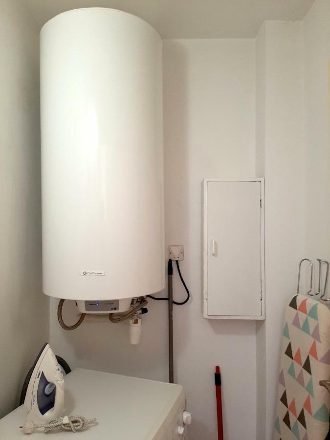 Grand Studio-Loft-Grand Parking-Climatise-Proche Centre 阿雅克肖 外观 照片